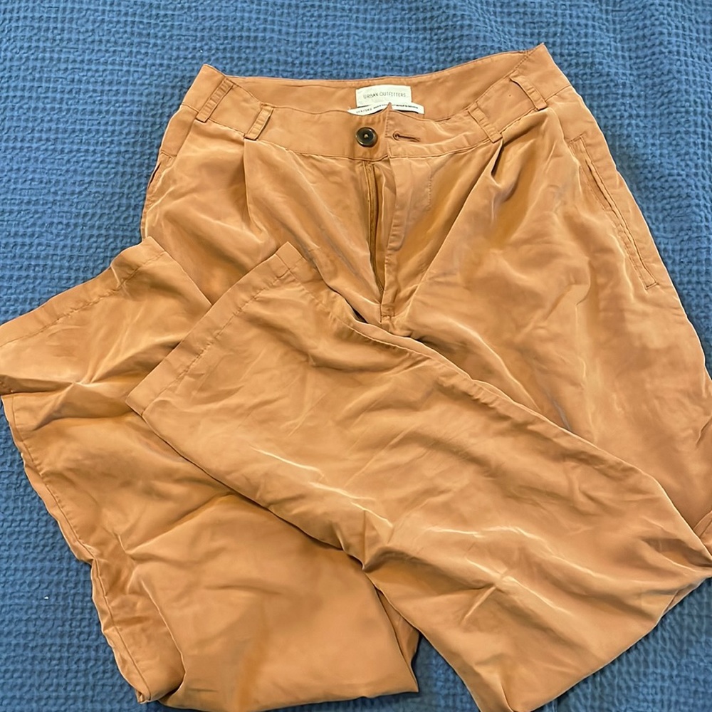 Urban outfitters trousers. Size 4. Very light and comfortabe